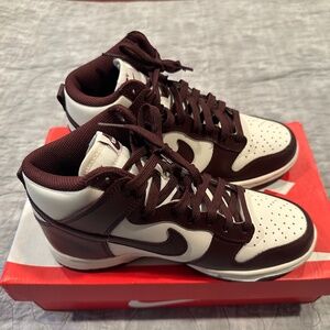 Women’s Nike Dunk High “Burgundy”